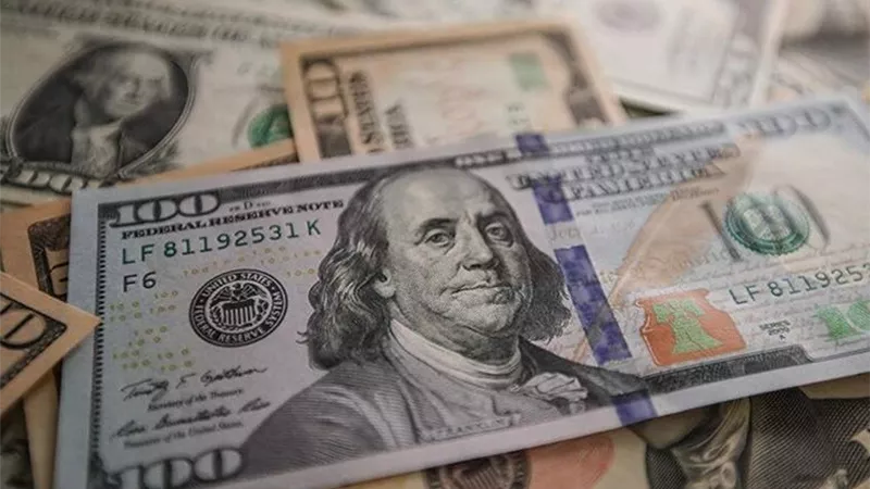 بوليتيكو: الاتحاد الأوروبي لن يتمكن من الوفاء بوعده باستثمار 600 مليار دولار في الاقتصاد الأمريكي