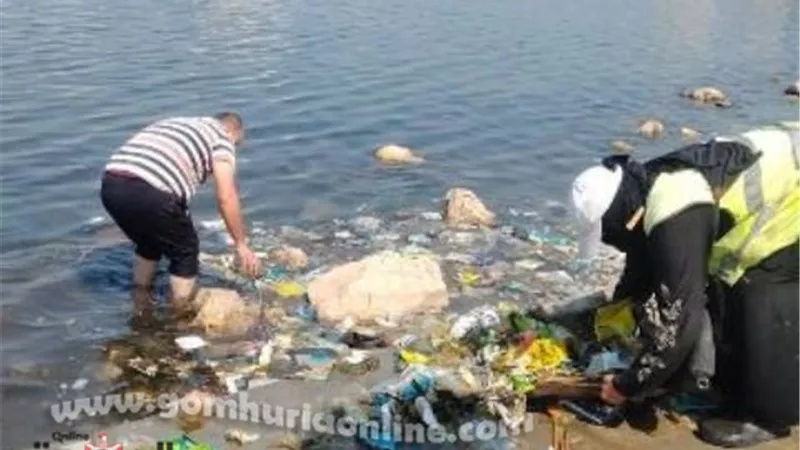 مدن دمياط تواصل رفع المخلفات ومكافحة الحشرات والبعوض