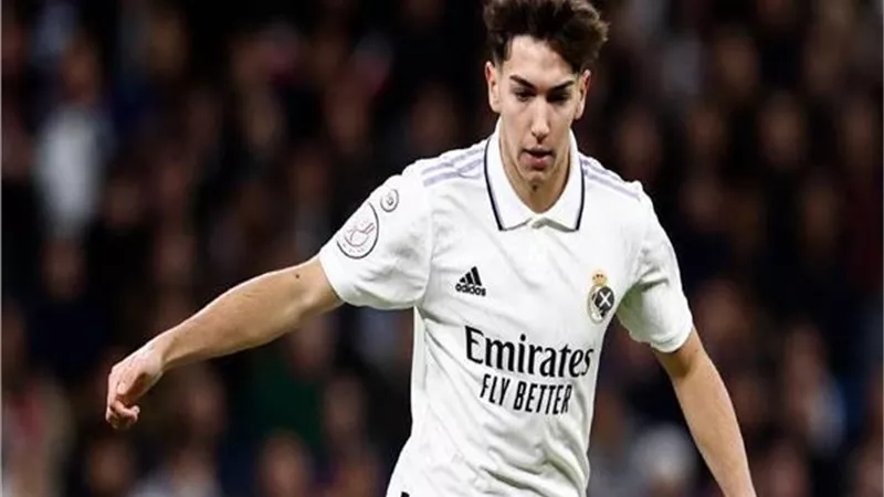 ريال مدريد يعلن رسميا انتقال لاعبه إلى خيتافي
