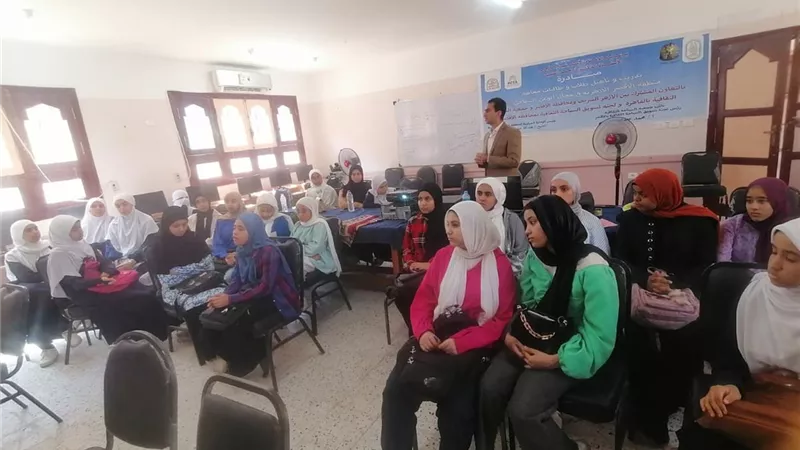 برعاية الإمام الأكبرورئيس جامعة الأقصرمحاضرات توعوية لطلاب الازهر