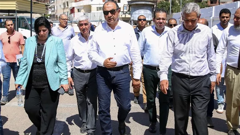 وزير قطاع الأعمال: نعمل على تعميق وتوطين صناعة الدواء ونقل التكنولوجيا
