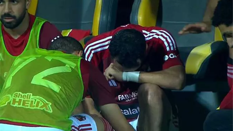 شوبير يكشف تفاصيل إصابة ثنائي الأهلي
