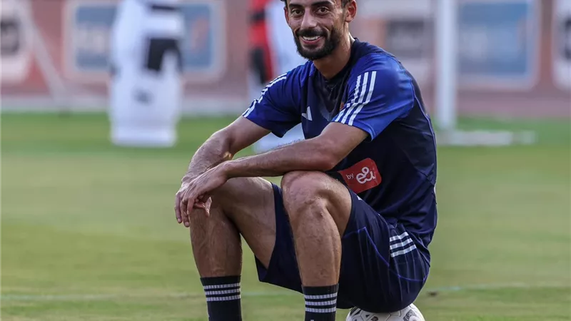 سيد عبد الحفيظ عن أحمد عبد القادر: 