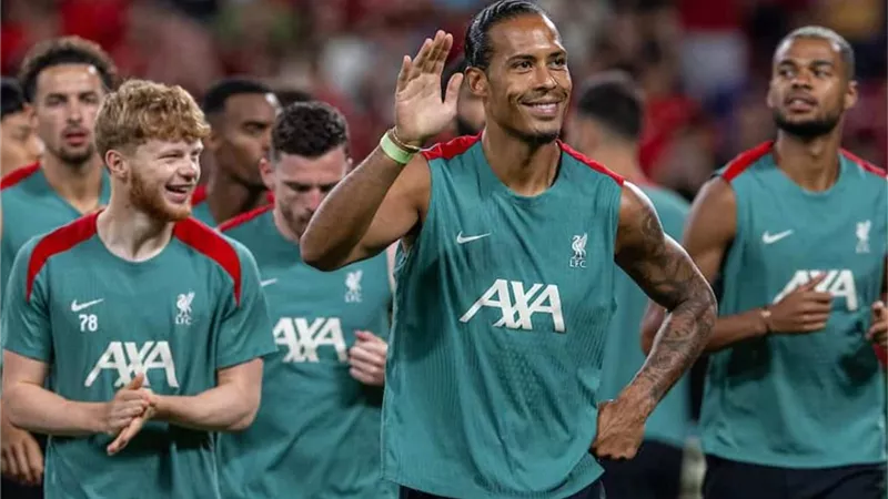تعرف على معلق مباراة ليفربول ويوكوهاما اليوم
