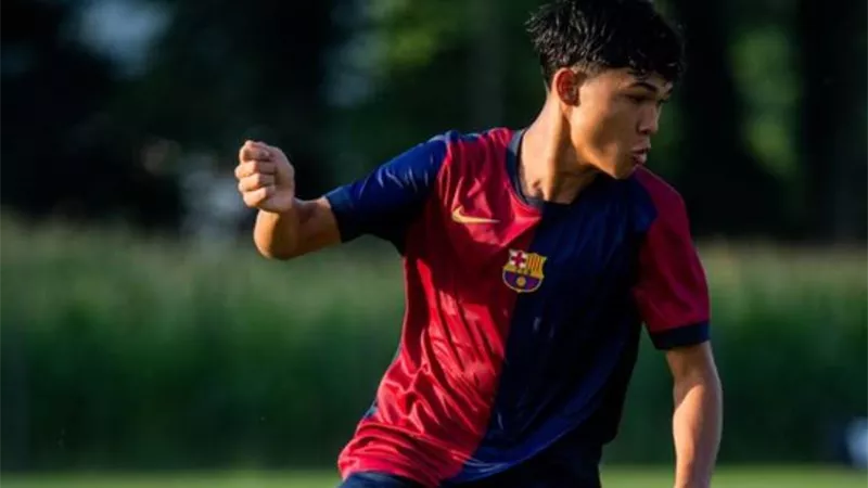 برشلونة يتحرك لحماية موهبته الجديدة