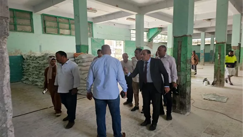 ضبط نصف طن بنزين و٨٠٠ كجم دقيق بلدى مدعم فى حملات تموينية بالأقصر