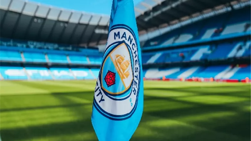 مانشستر سيتى يعلن الاستغناء عن مديره الرياضى بعد 13 عاما