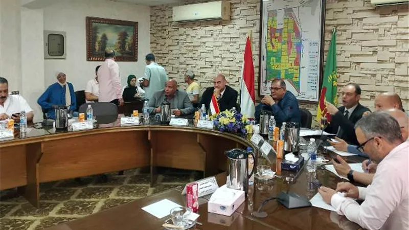 تعرف على أسعار وأنشطة المحلات لمزاد مدينة الشروق.. بالأرقام والصور