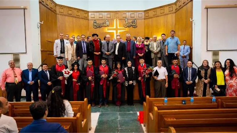كلية لاهوت المثال تحتفل بتخريج دفعة جديدة من الدارسين بالمنيا