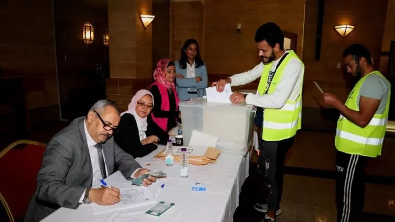 أول أيام انتخابات
