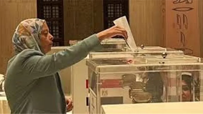 سفير مصر في السعودية: تزايد الإقبال والانتخابات تسير دون معوّقات