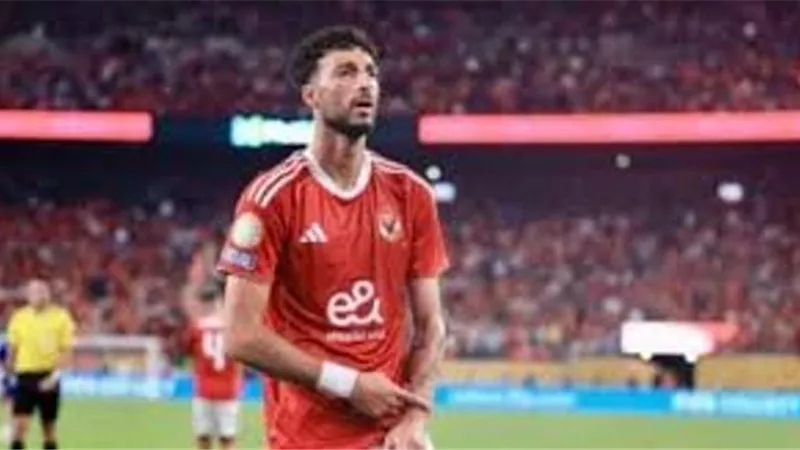 وسام أبو علي يطالب الأهلي بمستحقاته المالية
