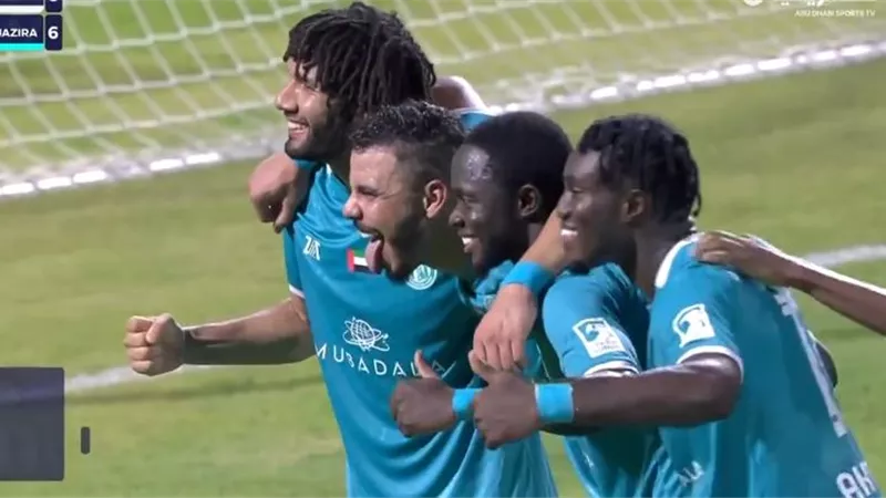 النني علي رأس القائمة النهائية لجائزة أفضل لاعب بالدوري الإماراتي