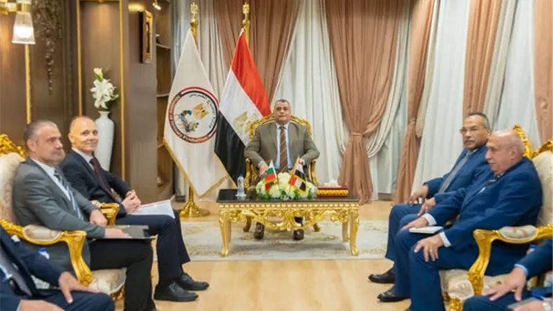وزير الإنتاج الحربي يناقش مع سفير بلغاريا بالقاهرة سبل التعاون المشترك