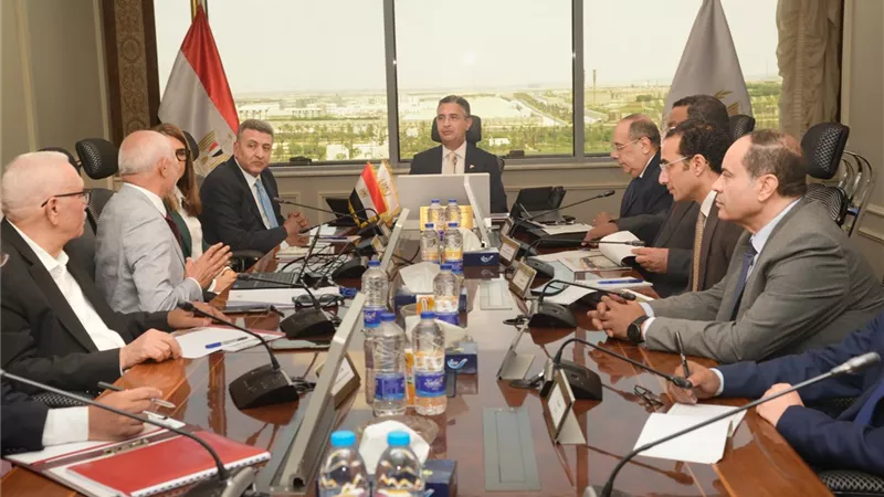 وزيرالتموين يبحث دعم مضارب الأرزفنيا وتمويليا وتحديث خطوط الإنتاج