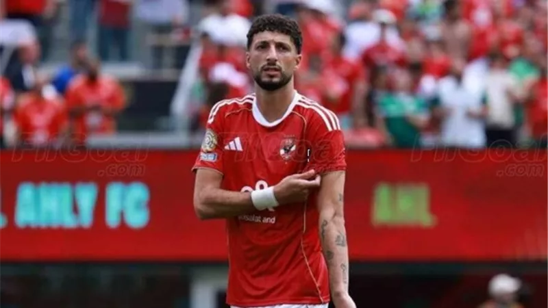 الكشف عن حقيقة مفاوضات بيراميدز مع وسام أبو علي