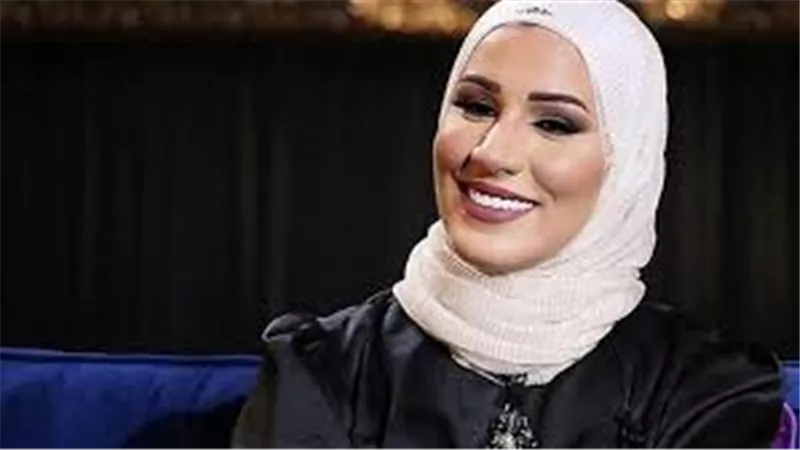 نداء شرارة تحتفل بتخطى عدد متابعيها مليون متابع على 