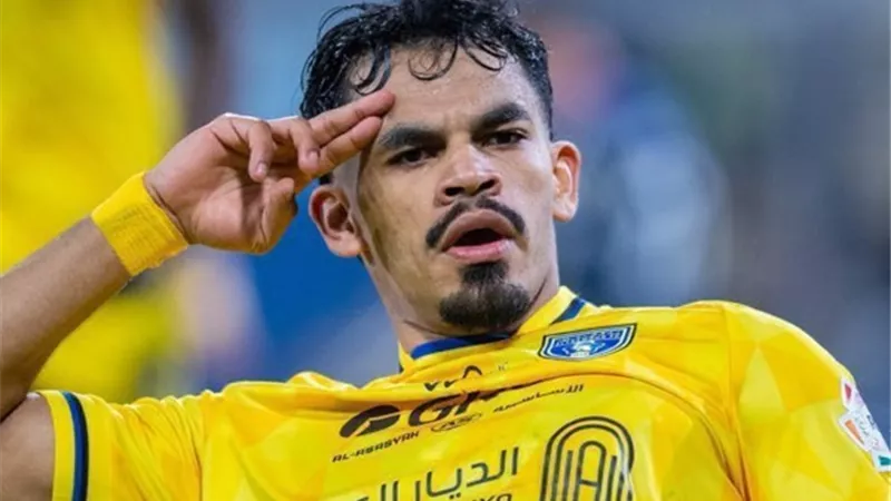 3 أندية سعودية تتصارع علي ضم نجم التعاون