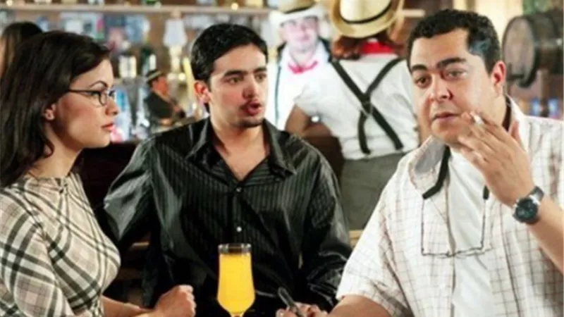 تعرف على أهم شخصيات قدمها طارق عبد العزيز فى السينما والدراما