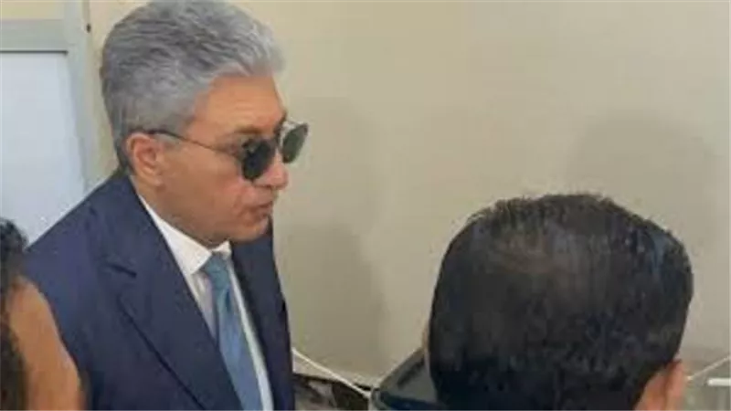 وزير السياحة يدلي بصوته في انتخابات مجلس الشيوخ