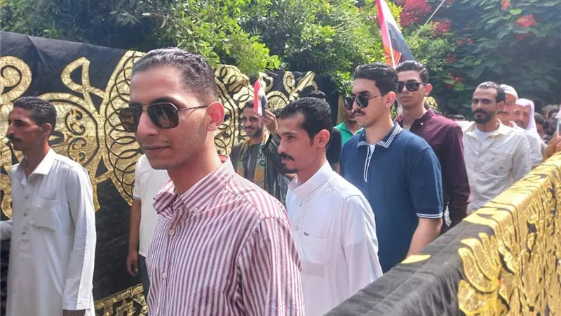 بداية ساخنة للتصويت بانتخابات الشيوخ في ضواحي الإسماعيلية..صور