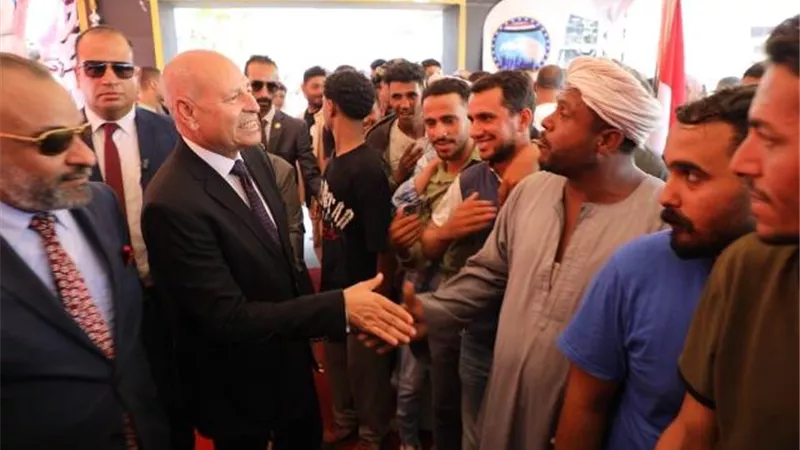 محافظ القاهرة يتفقد اللجان الانتخابية بمدينة نصر والقصر العينى وعابدين