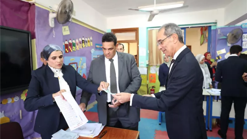 طلعت: الشيوخ مؤسسة عريقة لها إسهامات وضاءة فى تاريخ مصر السياسى