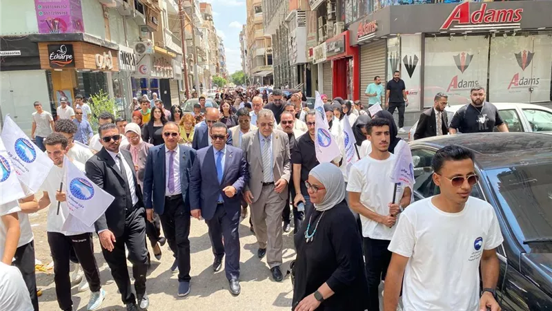 مسيرة مستقبل وطن تجوب شوارع الإسماعيلية في انتخابات الشيوخ ..صور