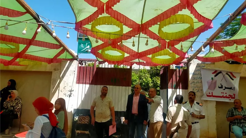 ابو النصر يشددعلى تكثيف المرورعلى اللجان وتوفيرالتسهيلات للناخبين
