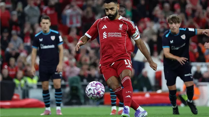 جماهير ليفربول سعيدة بعد إهدار محمد صلاح ضربة جزاء أمام بلباو
