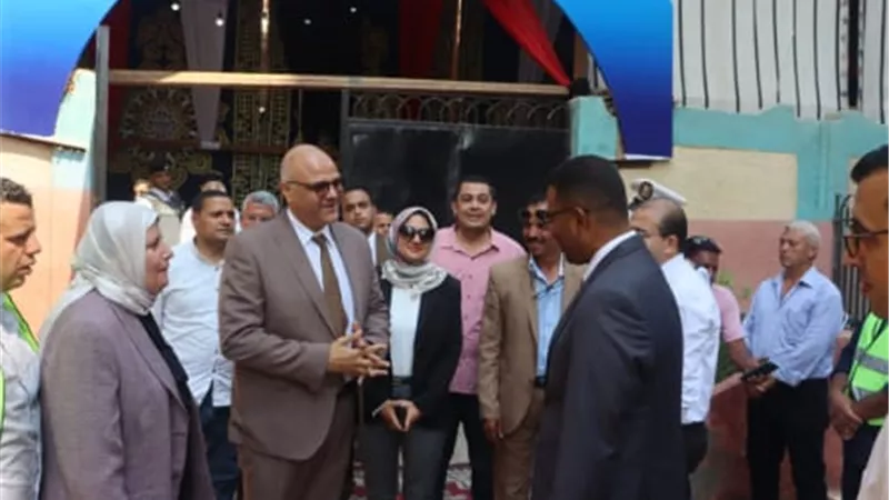 محافظ القليوبية يؤكد انتظام التصويت داخل لجان انتخابات الشيوخ 2025