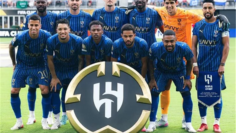 عقوبات صارمة على الهلال السعودي بعد انسحابه من السوبر