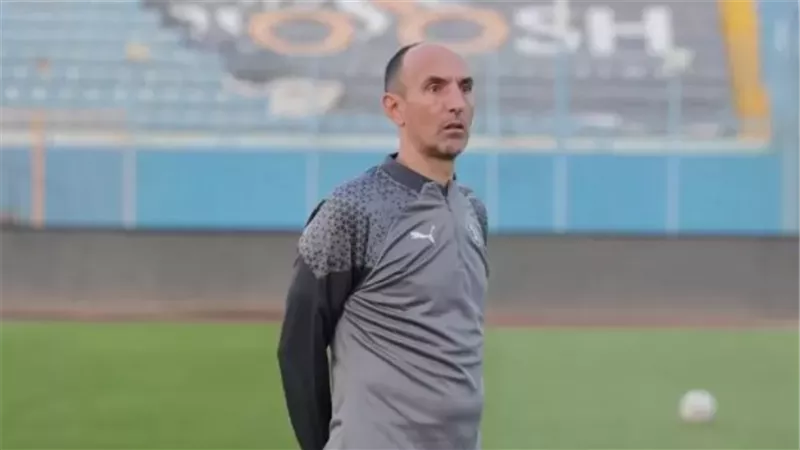 بيراميدز يحسم موقفه من رحيل ثنائي الفريق للزمالك
