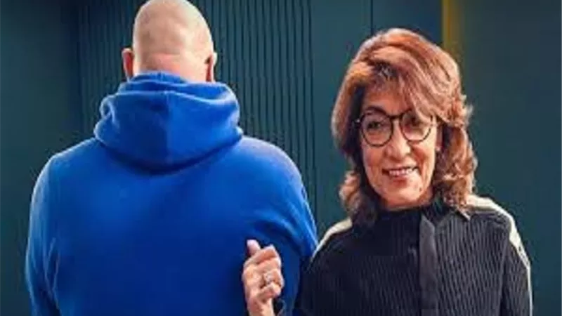 سماح أنورضيفة معتز التوني فى 