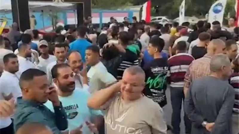 شباب النزهة أمام لجان انتخابات مجلس الشيوخ