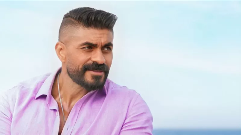 خالد سليم يوجه رسالة رومانسية لزوجته