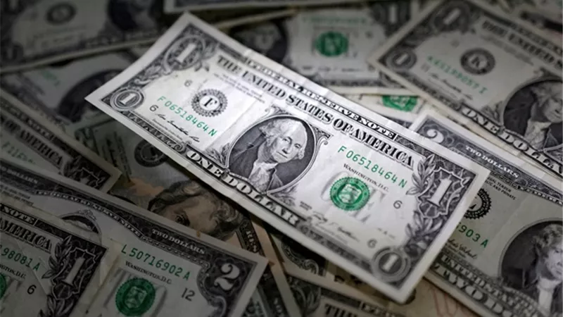 استقرار الدولار وسط ترقّب خفض الفائدة الأميركية