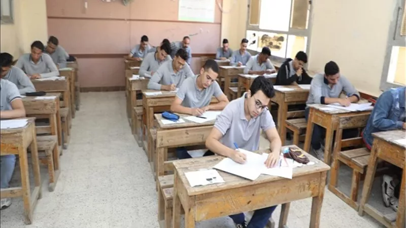 الدور الثاني للدبلومات الفنية 2025 ينطلق السبت