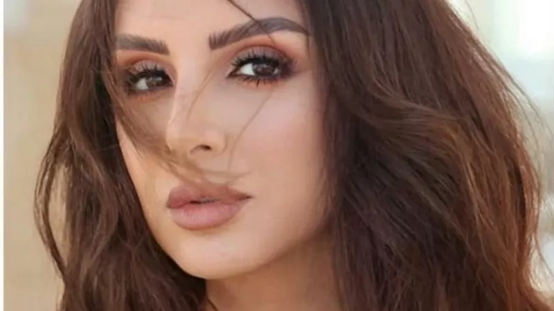 بالدعاء والتضرع .. كندة علوش تدعم أنغام فى محنتها الصحية