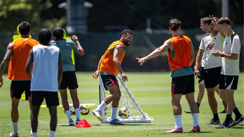 ليفربول يطلب 20 مليون يورو مقابل خدمات بن دوك