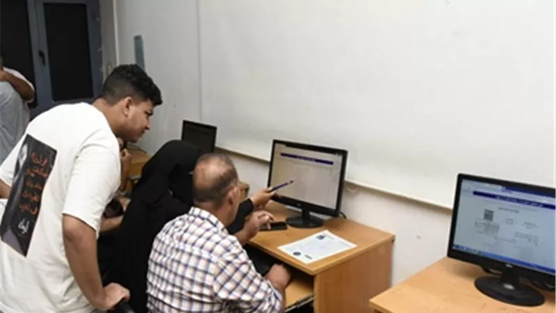 تنسيق المرحلة الثانية 2025..أماكن شاغرة بكليات التجارة والاَداب للأدبي