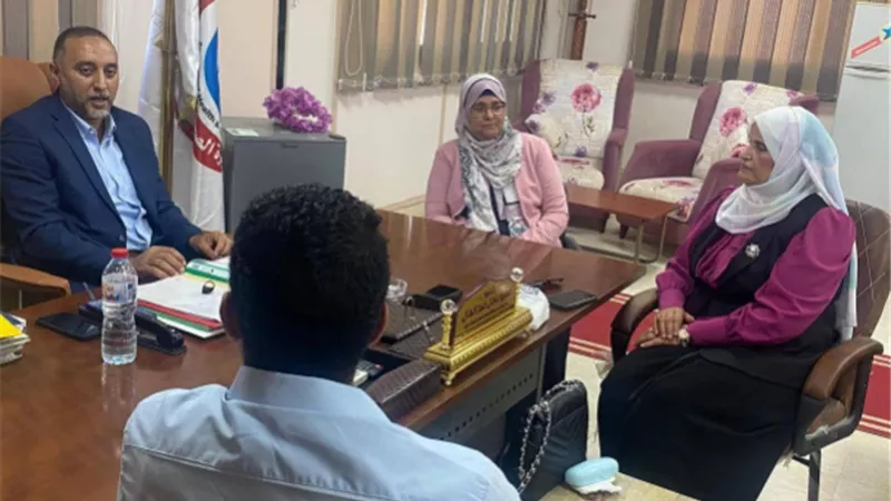 وكيل وزارة الصحة يستقبل النائبة عايدة السواركه