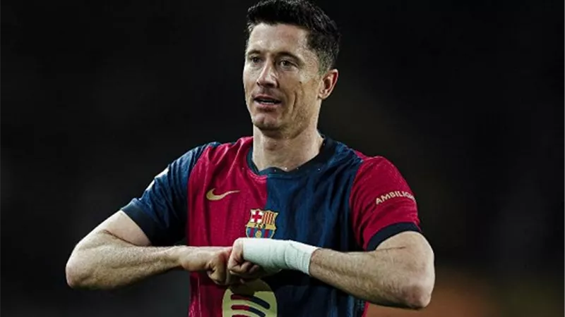 برشلونة يكشف تفاصيل إصابة ليفاندوفسكي وموقفه من مباراة مايوركا