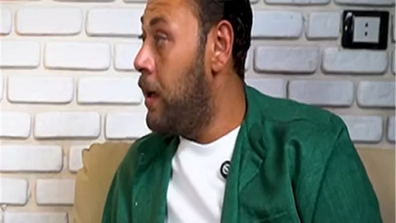 محمد علي رزق يكشف لحظات الوداع الأخيرة مع والده