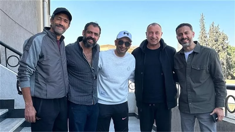 نجوم الكرة نجحوا في الملاعب.. وفشلوا في السينما