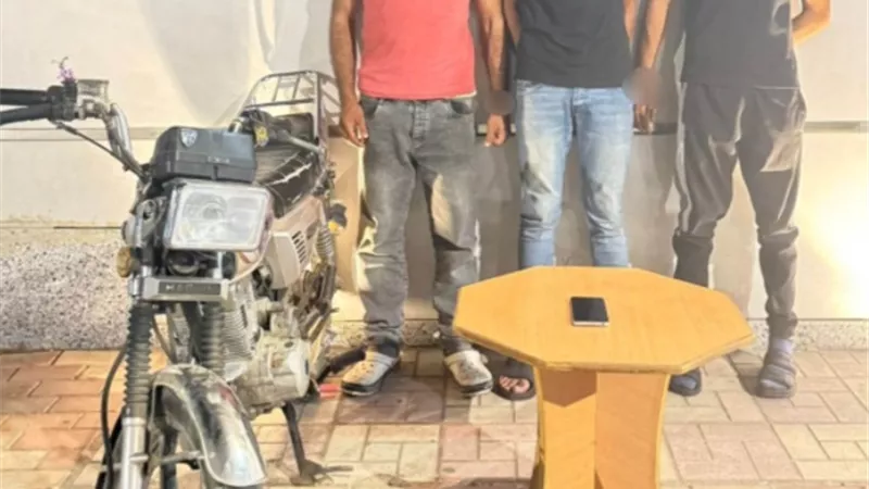 ضبط شخصين سرقا هاتف محمول من طفل بالإكراه بدمياط
