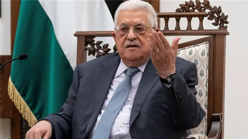 أبو مازن: قرار الحكومة الإسرائيلية باحتلال قطاع غزة جريمة جديدة
