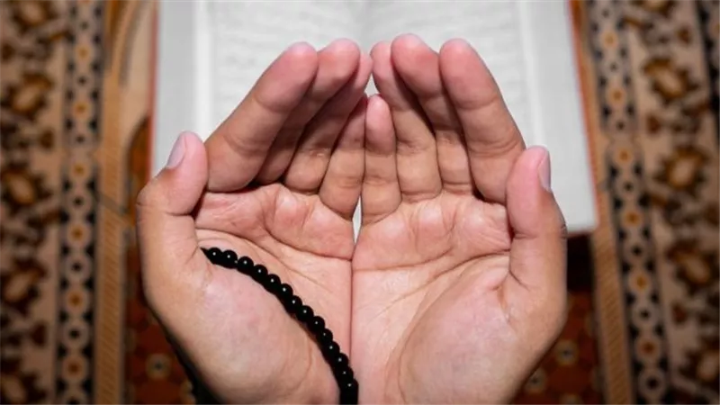 من أعظم الدعاء لابن القيم..تنال به كل الخير