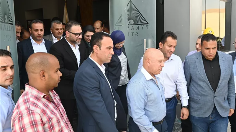نائب رئيس الوزراء يتفقد المنطقة الصناعية بالعاشر من رمضان