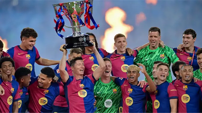 برشلونة بطلاً لكأس خوان جامبر بخماسية نظيفة في شباك كومو الإيطالي